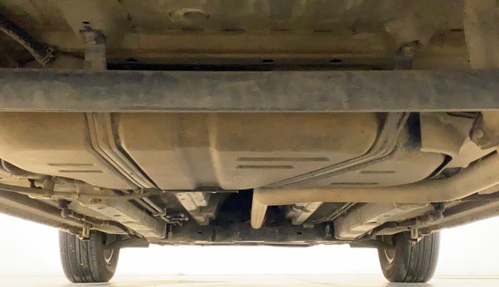 2014 Maruti Ertiga ZDI, Diesel, Manual, 83,007 km, Rear Underbody