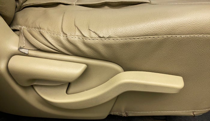 2013 Honda Amaze 1.2L I-VTEC S AT, Petrol, Automatic, 43,260 km, Driver Side Adjustment Panel