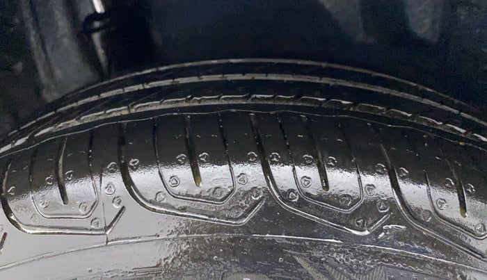 2013 Honda Amaze 1.2L I-VTEC S AT, Petrol, Automatic, 43,260 km, Right Rear Tyre Tread