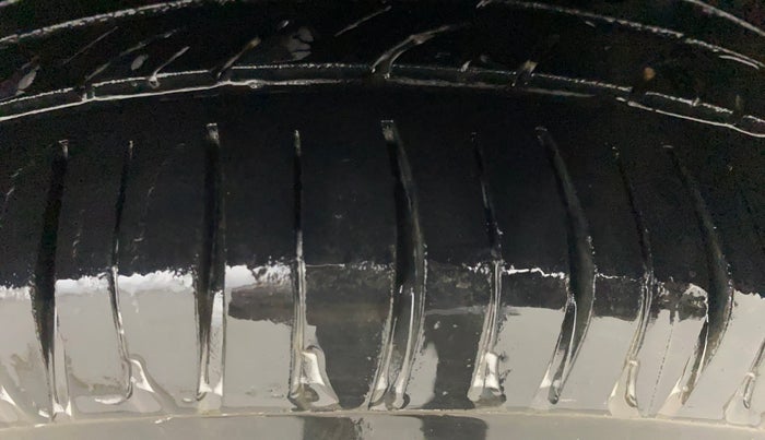 2016 Hyundai Grand i10 ASTA (O) 1.2 KAPPA VTVT, Petrol, Manual, 54,342 km, Left Rear Tyre Tread