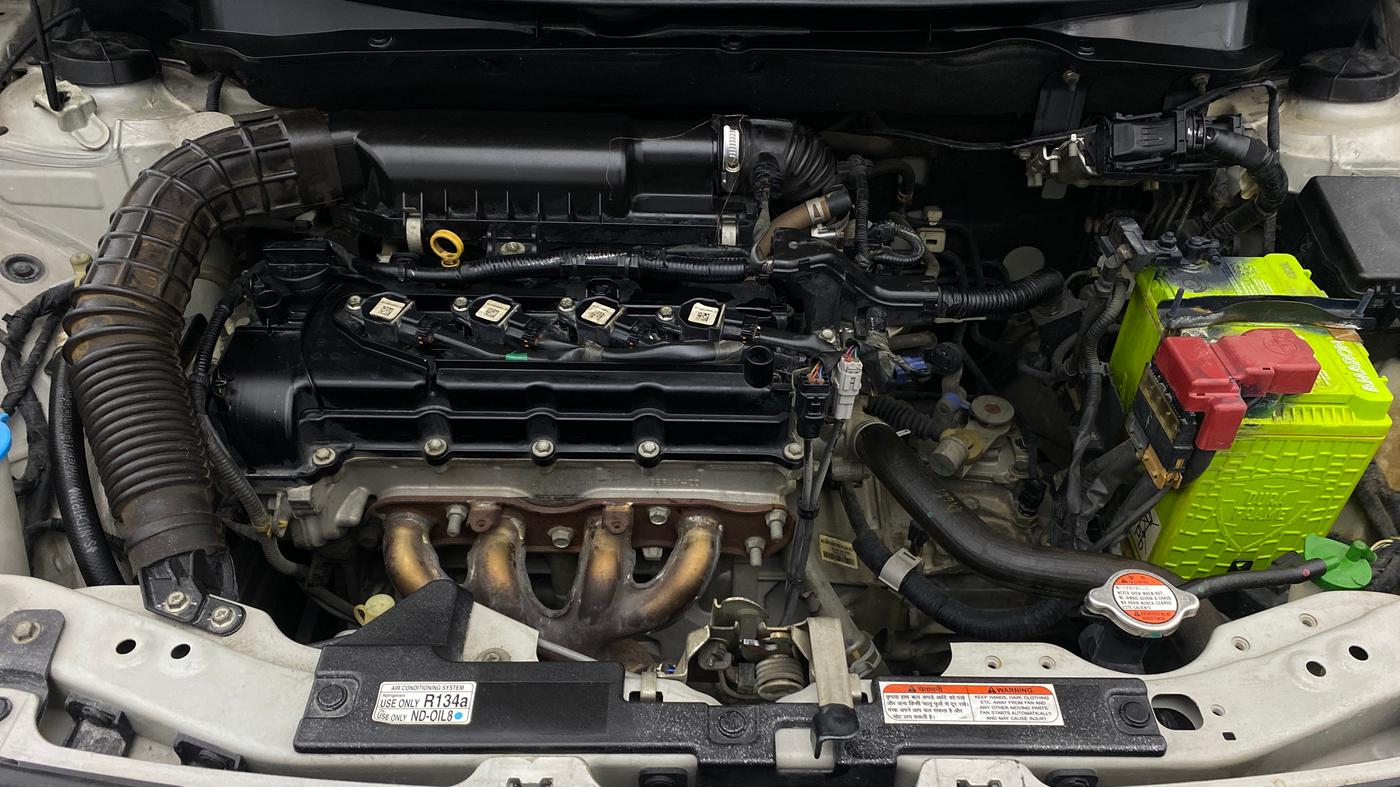 2018 Maruti Swift LXI, Petrol, Manual, 59,252 km, Engine View