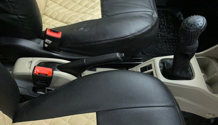 2019 Maruti Alto LXI, Petrol, Manual, 10,180 km, Gear Lever