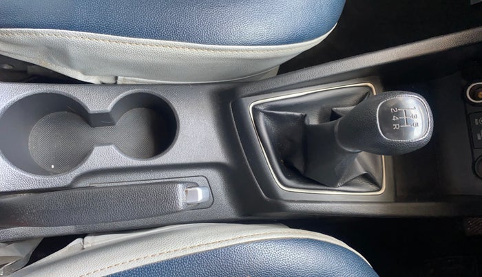 2018 Hyundai Elite i20 ASTA 1.2, Petrol, Manual, 64,043 km, Gear Lever