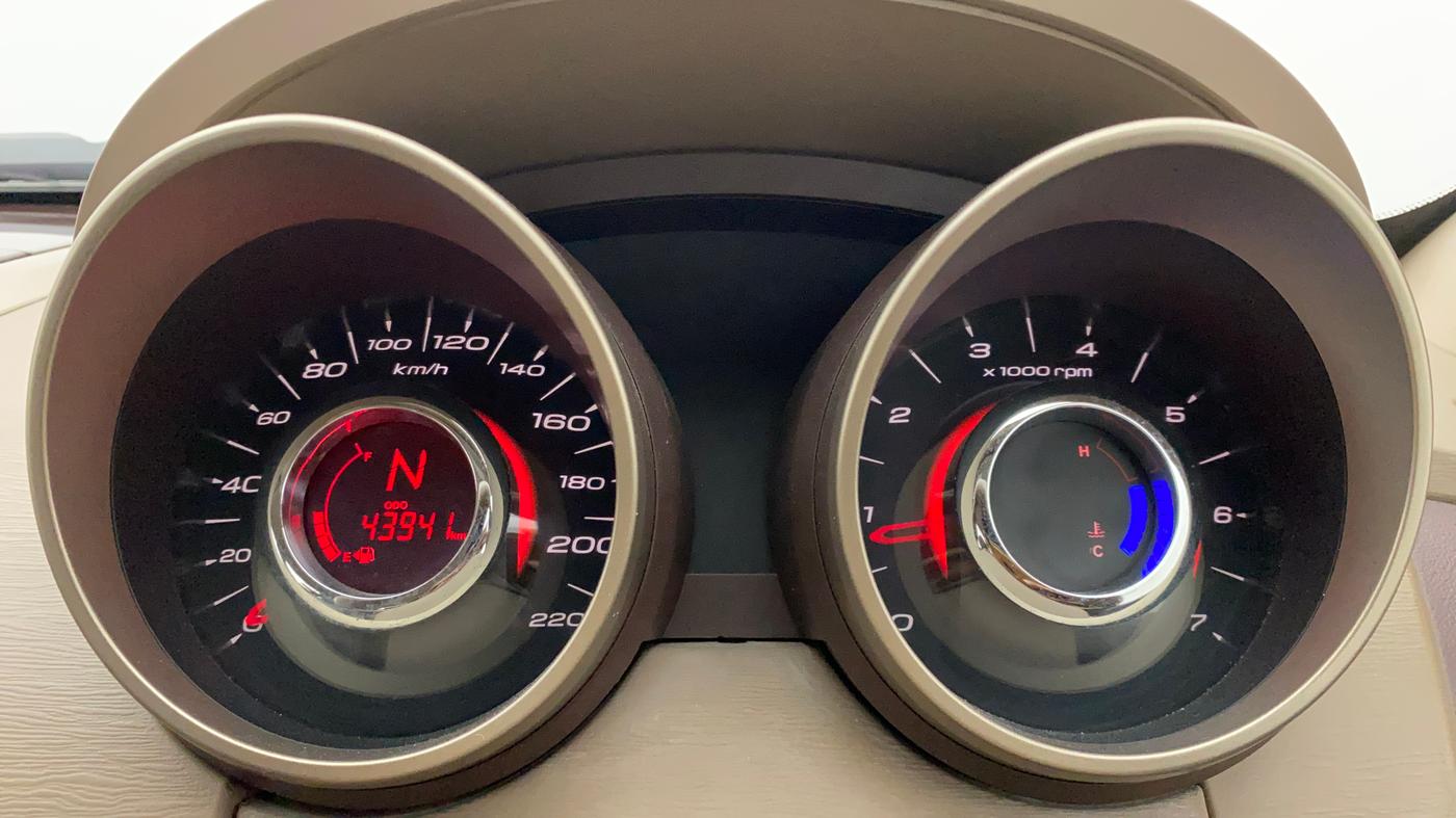2012 Mahindra XUV500 W8, Diesel, Manual, 43,941 km, Odometer Image