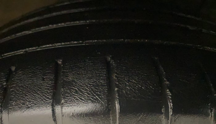 2017 Maruti Ciaz S DIESEL 1.3, Diesel, Manual, 40,820 km, Right Front Tyre Tread