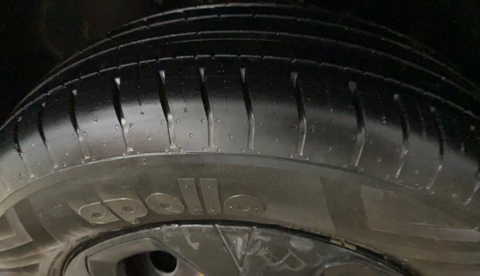2022 Tata PUNCH ADVENTURE MT, Petrol, Manual, 43,888 km, Left Front Tyre Tread