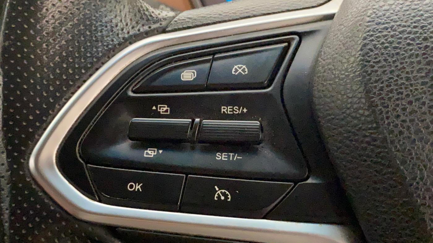 2020 MG HECTOR PLUS SHARP 2.0 DIESEL TURBO MT 6-STR, Diesel, Manual, 71,080 km, Adaptive Cruise Control
