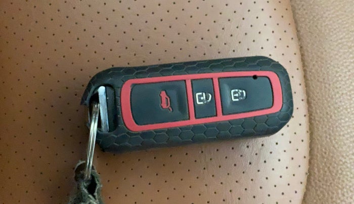 2020 MG HECTOR PLUS SHARP 2.0 DIESEL TURBO MT 6-STR, Diesel, Manual, 71,080 km, Key Close Up