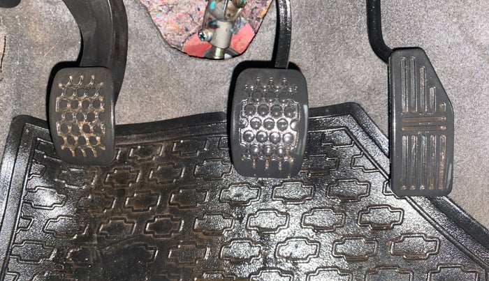 2013 Chevrolet Beat LS PETROL, Petrol, Manual, 60,359 km, Pedals