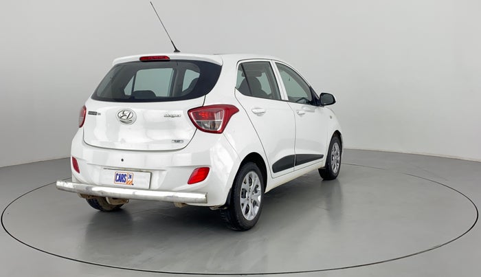 2016 Hyundai Grand i10 MAGNA 1.2 VTVT, Petrol, Manual, 23,914 km, Right Back Diagonal