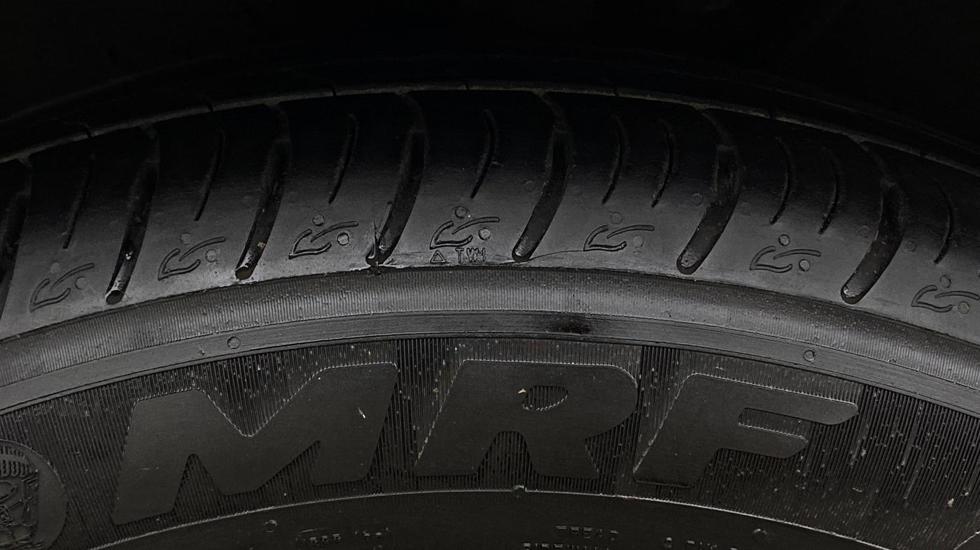 2021 KIA SELTOS GTX PLUS AT 1.5 DIESEL, Diesel, Automatic, 97,538 km, Left Front Tyre Tread