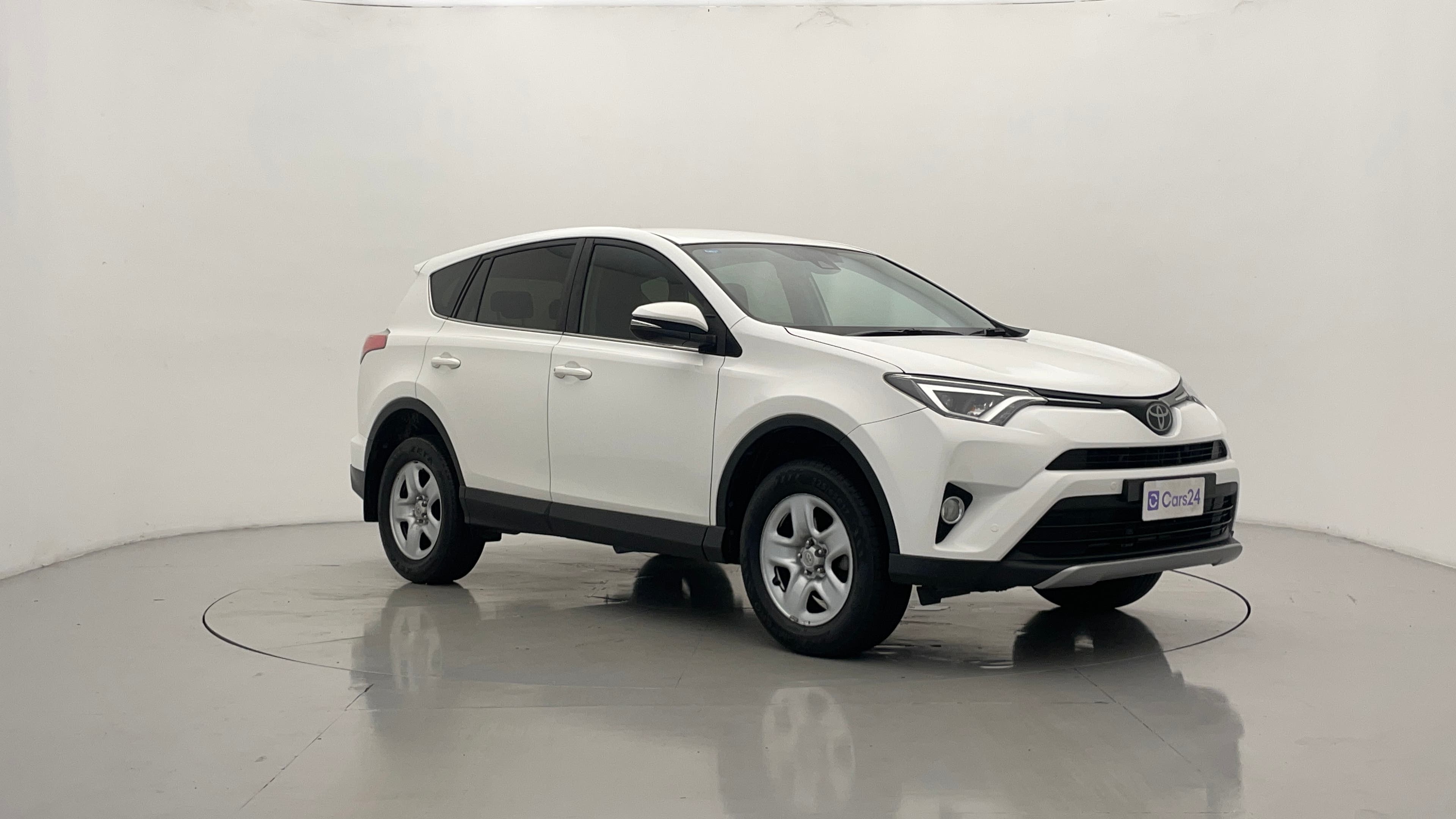 Toyota RAV4 image
