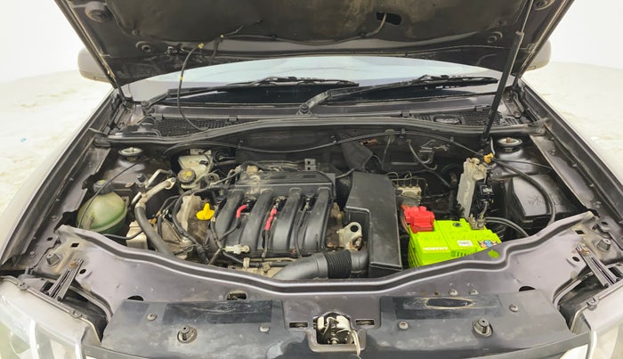 2017 Renault Duster RXL PETROL, Petrol, Manual, 30,983 km, Engine View