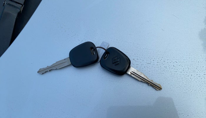 2015 Maruti Celerio VXI, Petrol, Manual, 31,555 km, Key Close Up