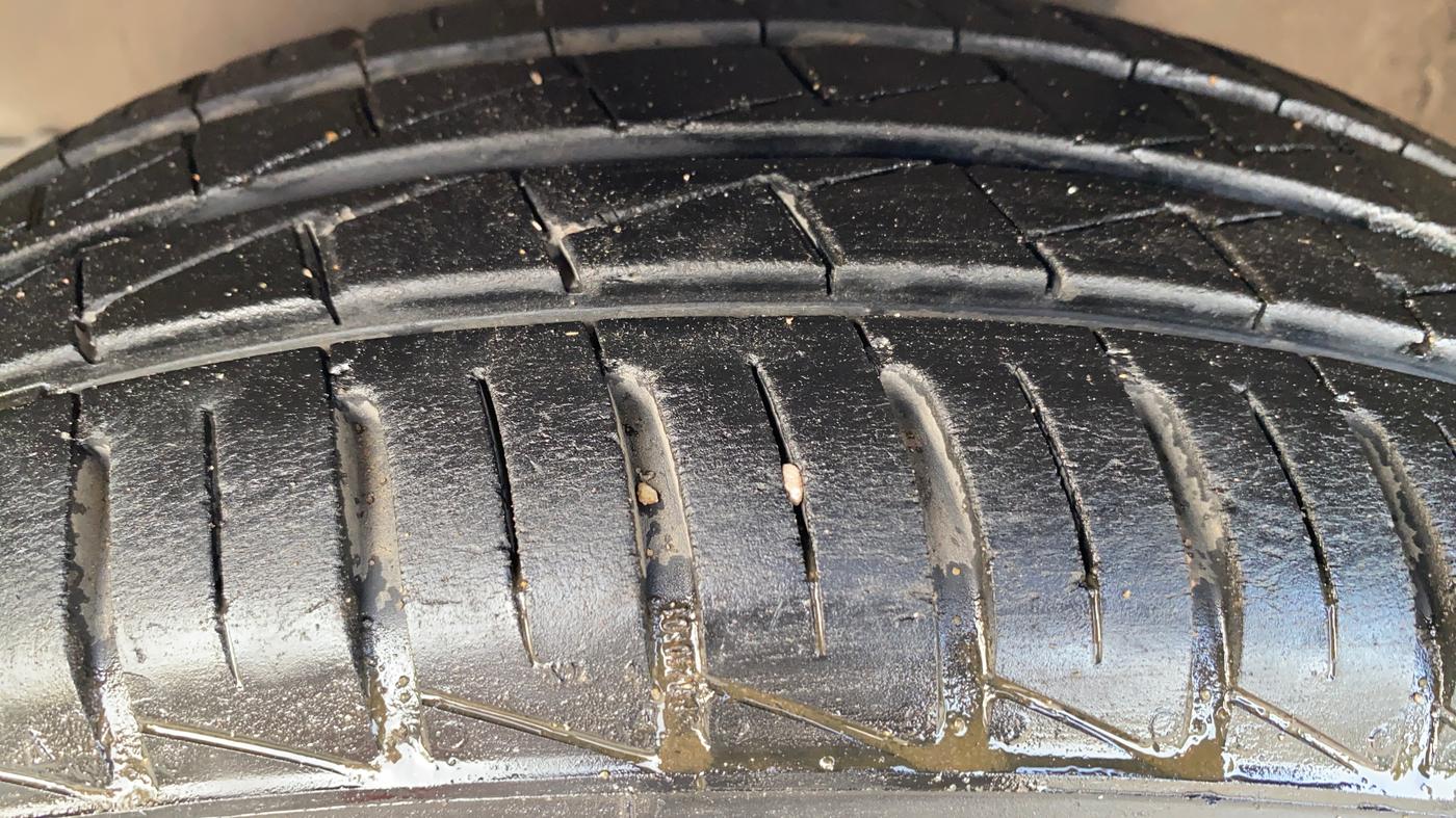 2015 Maruti Celerio VXI, Petrol, Manual, 31,517 km, Left Front Tyre Tread