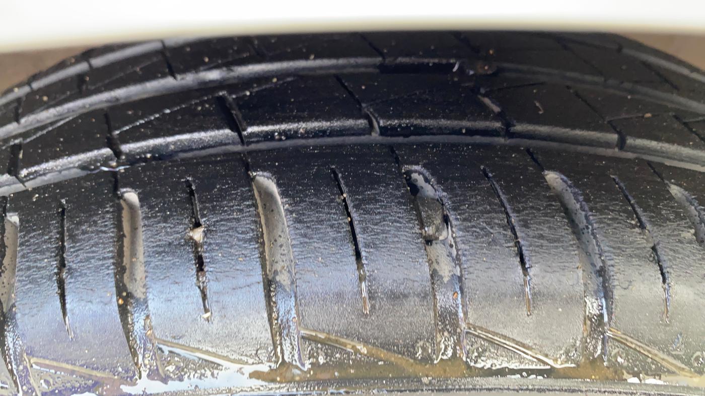 2015 Maruti Celerio VXI, Petrol, Manual, 31,517 km, Right Front Tyre Tread