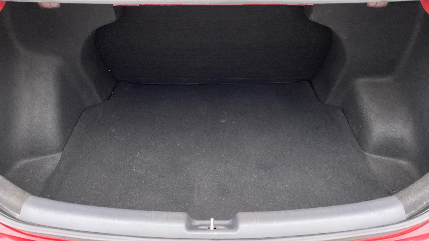 2020 Hyundai AURA SX PLUS 1.2 AMT, Petrol, Automatic, 28,167 km, Boot Inside