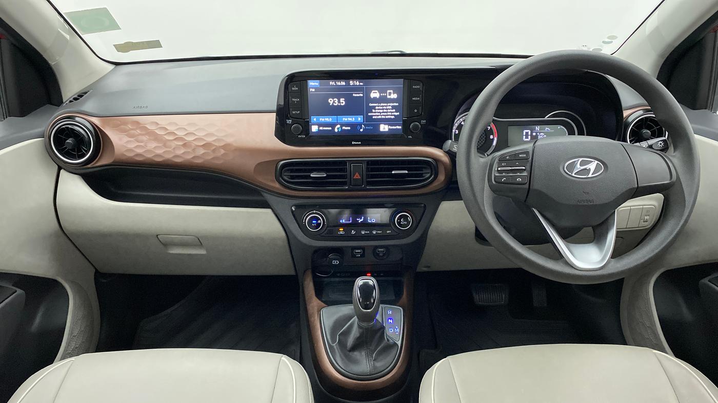 2020 Hyundai AURA SX PLUS 1.2 AMT, Petrol, Automatic, 28,167 km, Dashboard