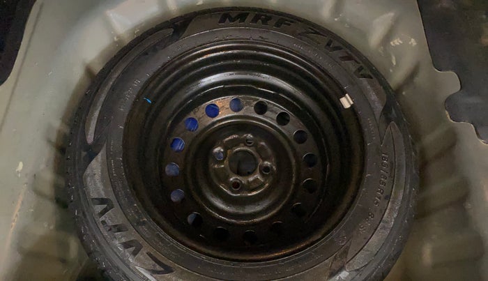 2017 Maruti Ciaz ALPHA 1.4 PETROL, Petrol, Manual, 63,960 km, Spare Tyre