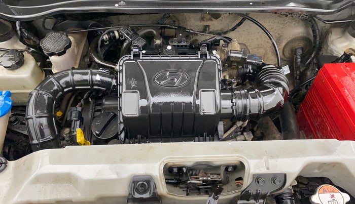 2018 Hyundai Eon SPORTZ, Petrol, Manual, 1,15,605 km, Engine View
