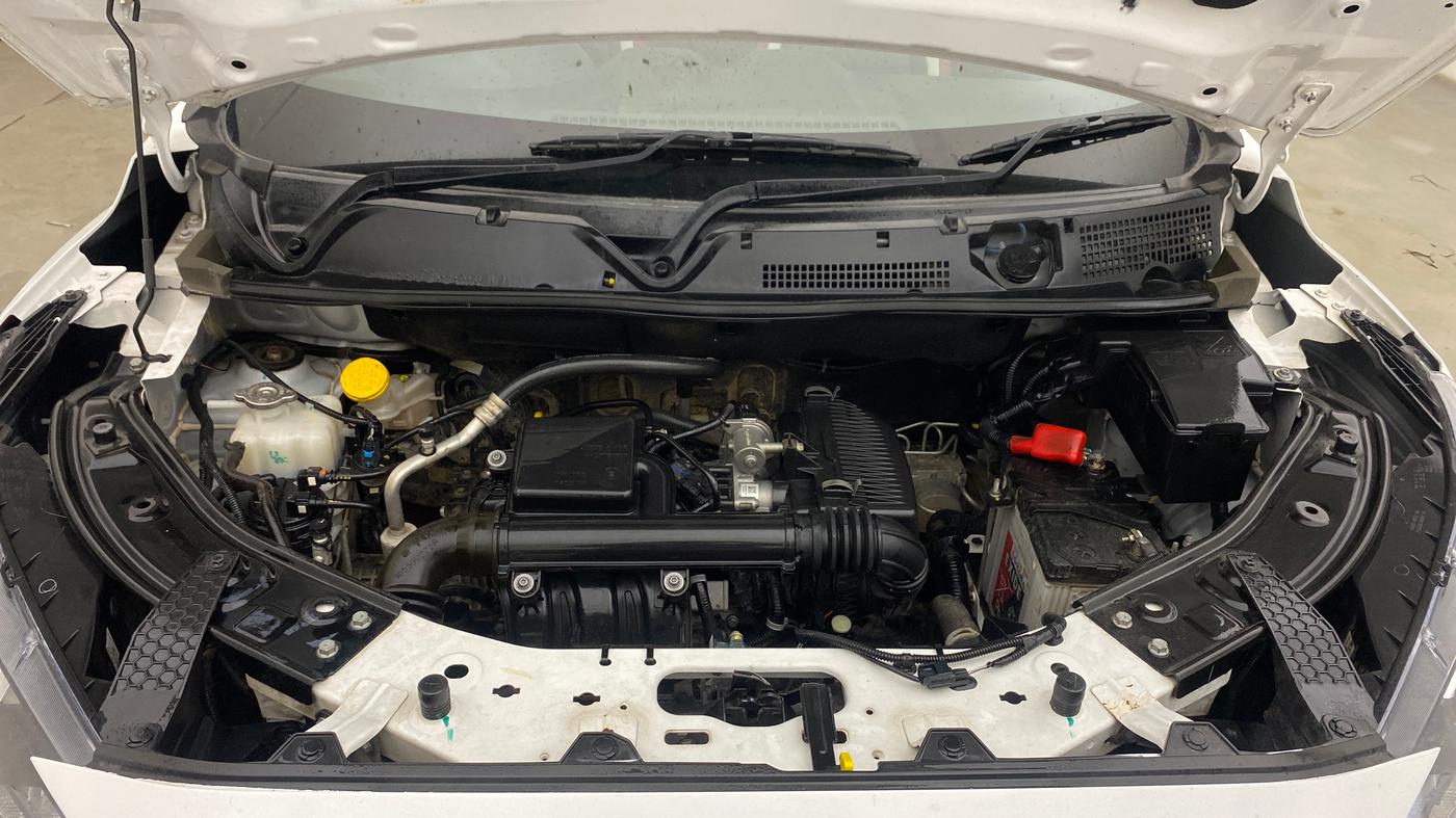 2023 Nissan MAGNITE XL, Petrol, Manual, 41,774 km, Engine View