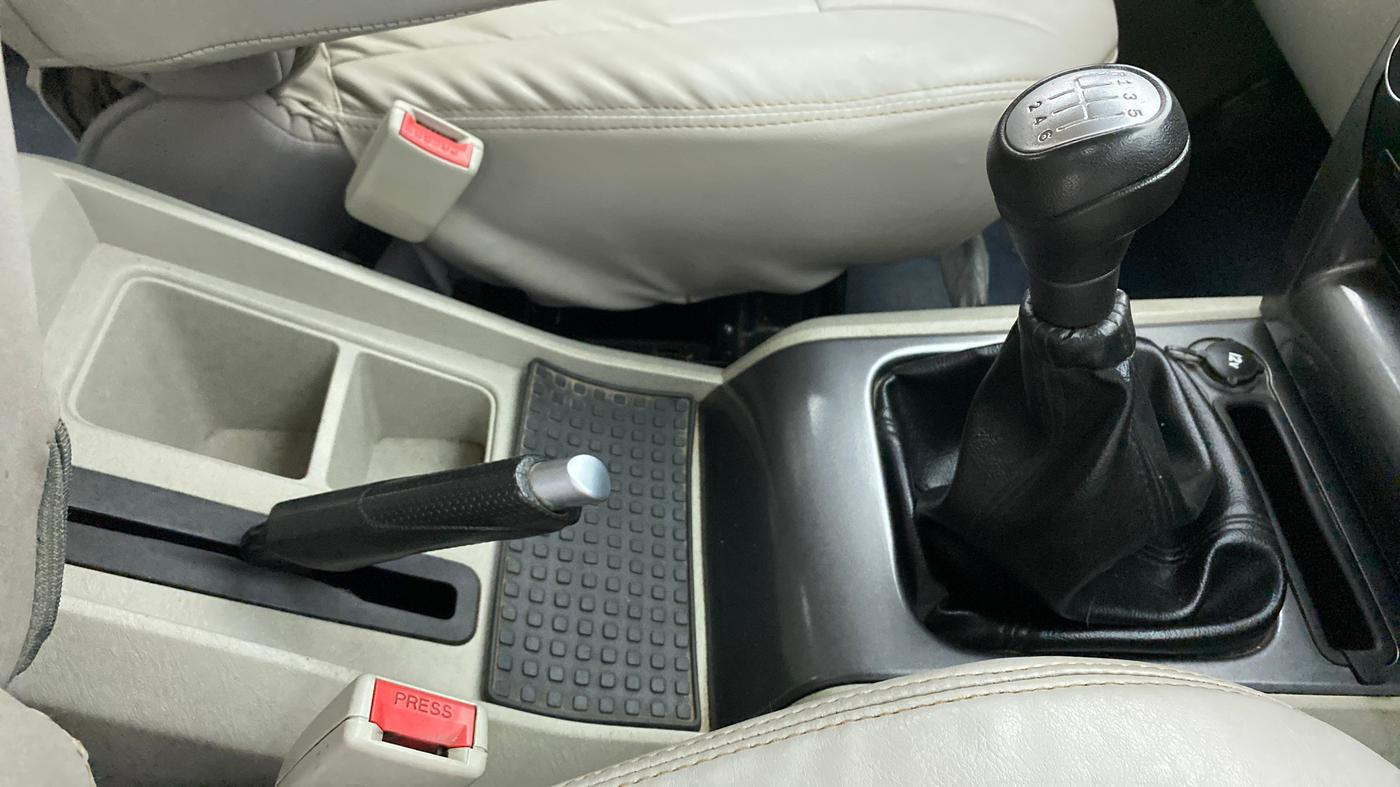 2019 Mahindra Scorpio S9, Diesel, Manual, 89,041 km, Gear Lever