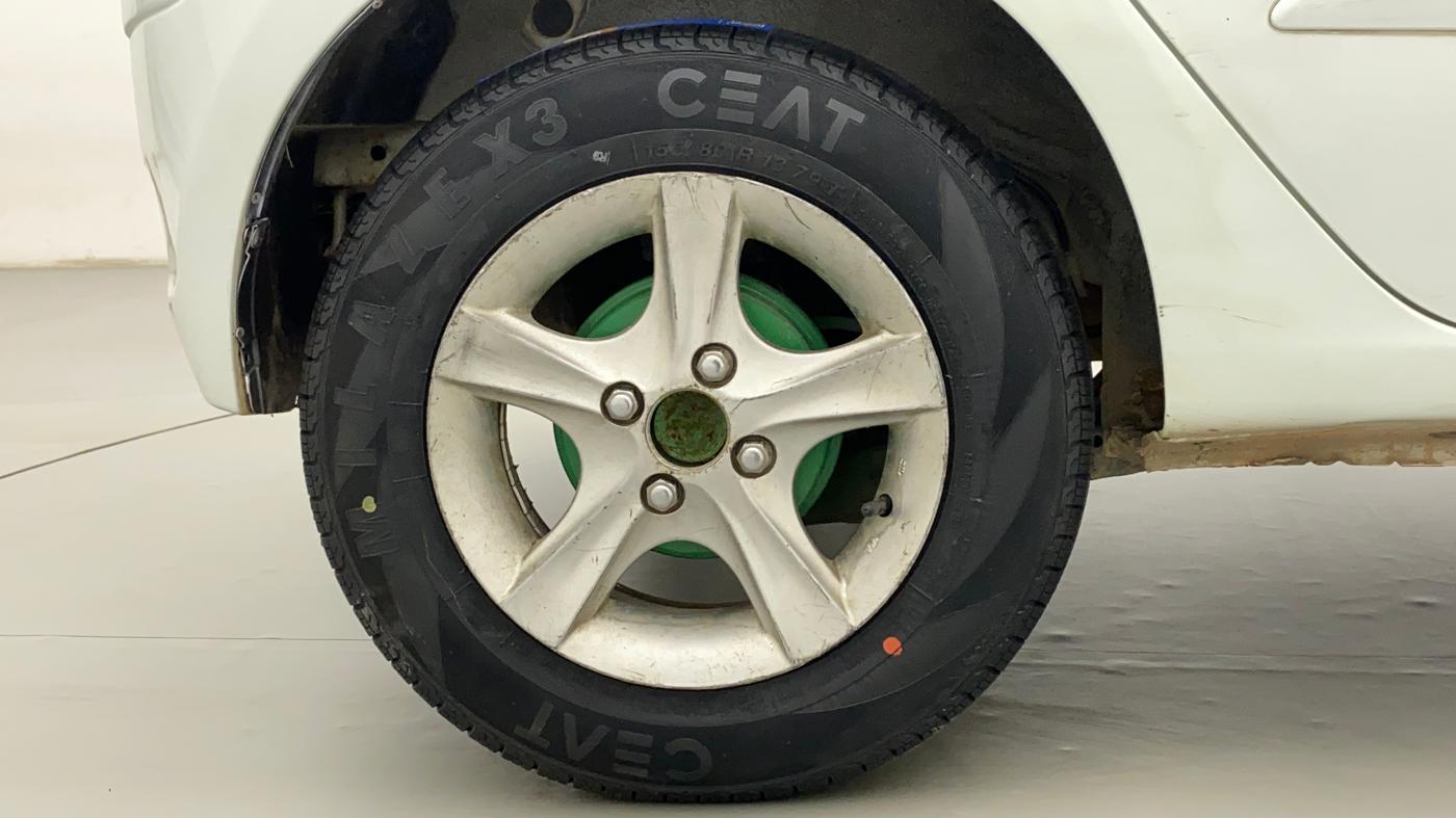2010 Hyundai i10 SPORTZ 1.2 AT, Petrol, Automatic, 89,603 km, Right Rear Wheel