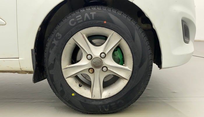 2010 Hyundai i10 SPORTZ 1.2 AT, Petrol, Automatic, 89,603 km, Right Front Wheel