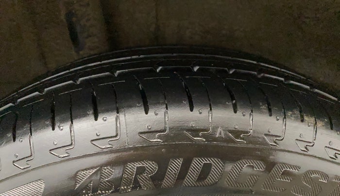 2020 Maruti IGNIS ZETA 1.2, Petrol, Manual, 47,353 km, Right Rear Tyre Tread