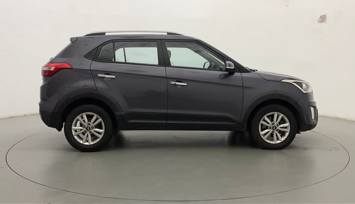 2016 Hyundai Creta SX PLUS 1.6 PETROL, Petrol, Manual, 1,18,762 km, Right Side