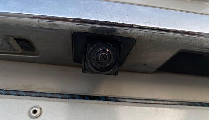 2022 MG HECTOR PLUS SHARP 1.5 PETROL TURBO CVT 6-STR, Petrol, Automatic, 76,670 km, Parking Camera