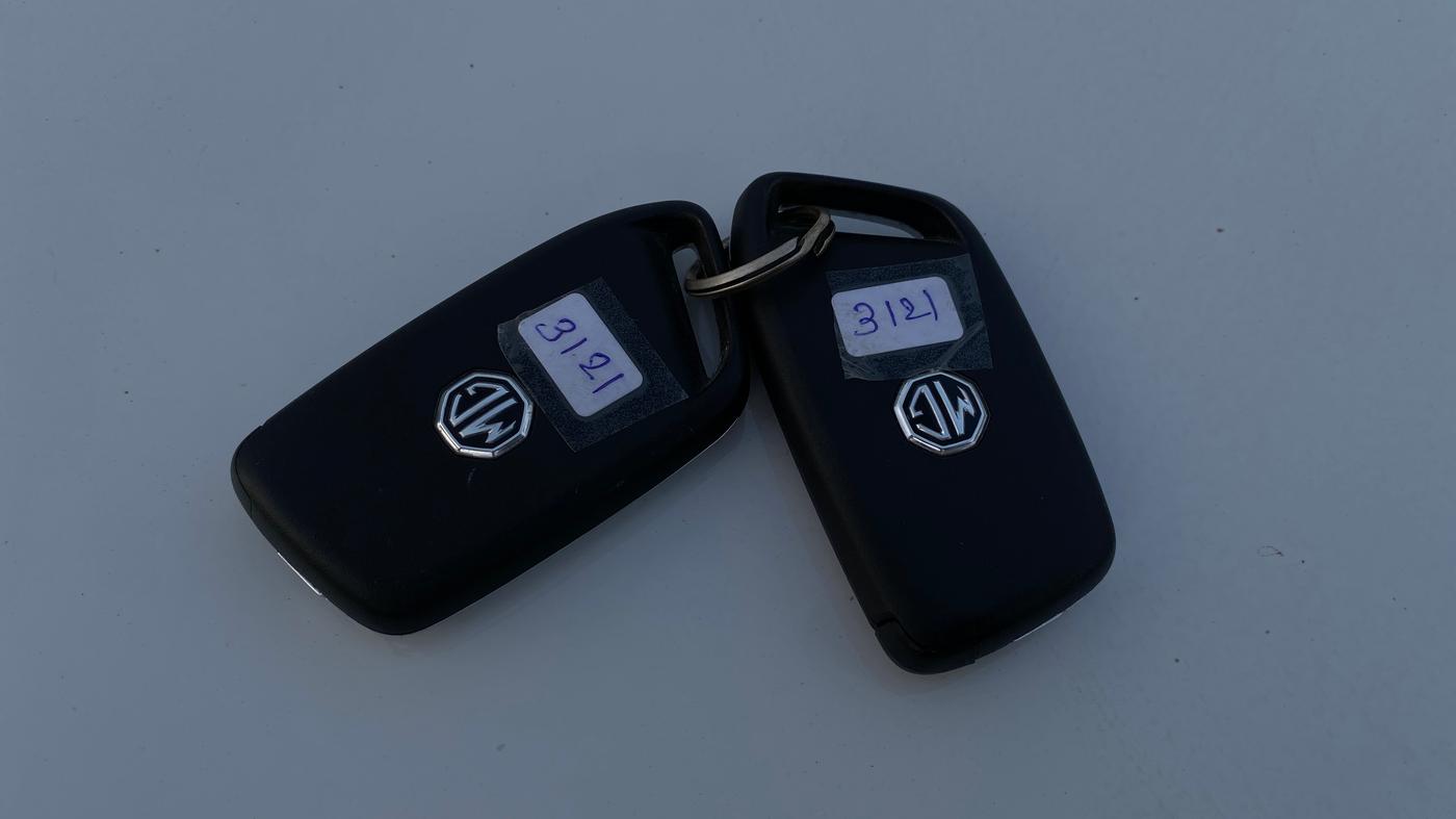 2022 MG HECTOR PLUS SHARP 1.5 PETROL TURBO CVT 6-STR, Petrol, Automatic, 76,670 km, Key Close Up