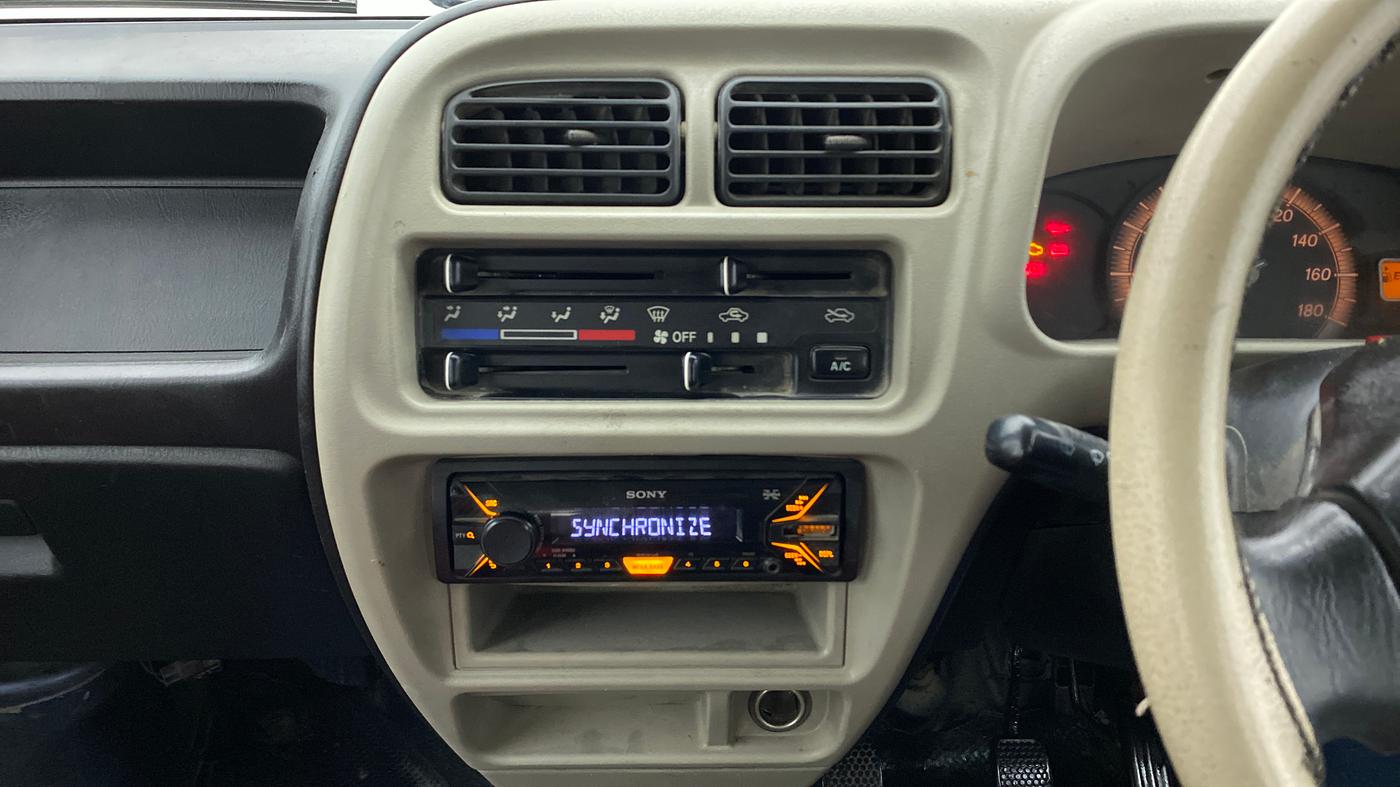 2017 Maruti Eeco 5 STR WITH AC PLUSHTR, Petrol, Manual, 86,826 km, Air Conditioner