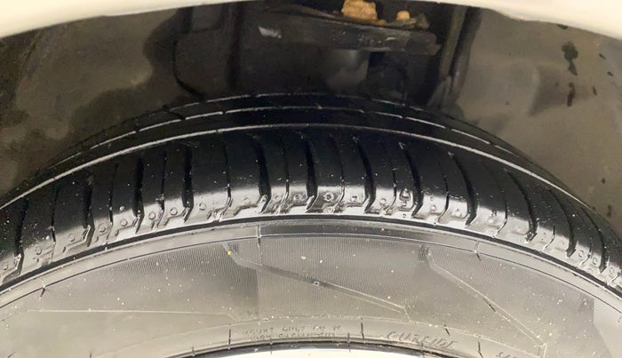 2019 Tata TIGOR XZ PLUS PETROL, Petrol, Manual, 82,756 km, Right Front Tyre Tread
