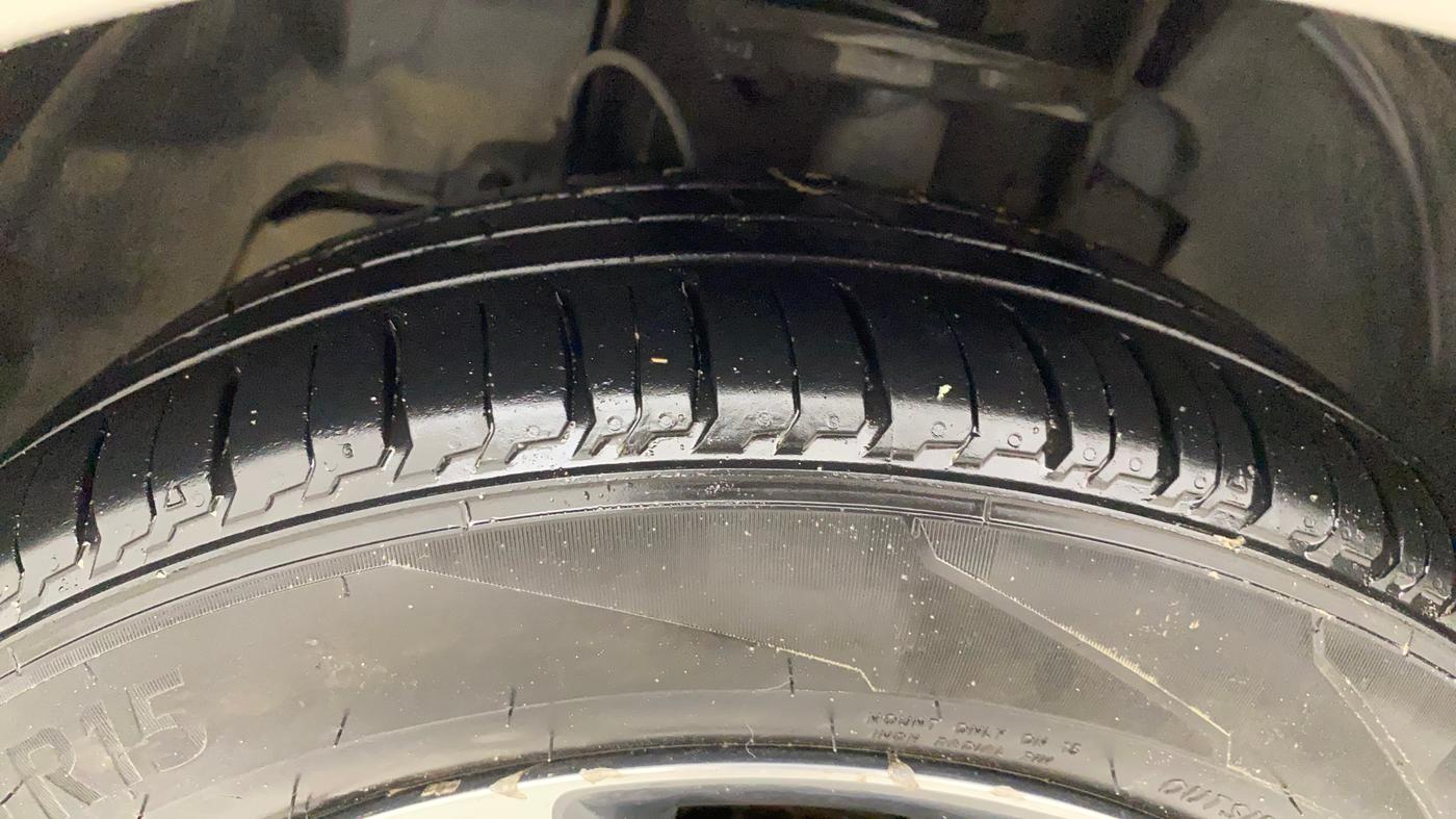 2019 Tata TIGOR XZ PLUS PETROL, Petrol, Manual, 82,756 km, Left Front Tyre Tread