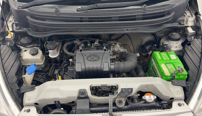 2016 Hyundai Eon ERA +, Petrol, Manual, 99,027 km, Engine View