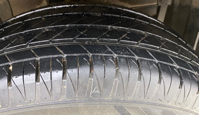 2021 Toyota URBAN CRUISER HIGH GRADE MT, Petrol, Manual, 58,769 km, Right Front Tyre Tread