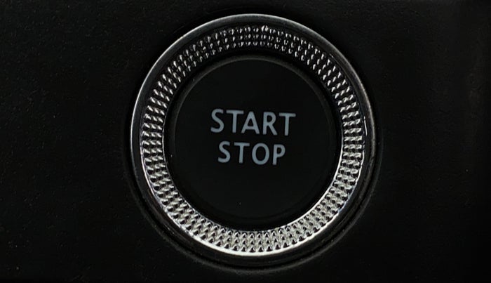 2022 Renault Kiger RXT (O) AMT DUAL TONE, Petrol, Automatic, 29,013 km, Keyless Start/ Stop Button