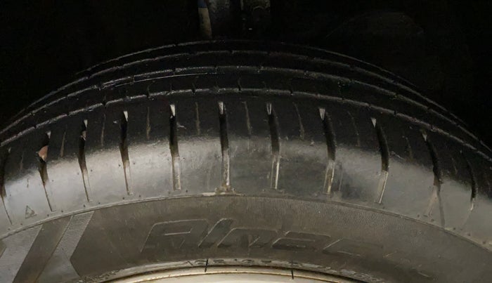 2023 Maruti Baleno SIGMA PETROL 1.2, Petrol, Manual, 22,058 km, Right Front Tyre Tread