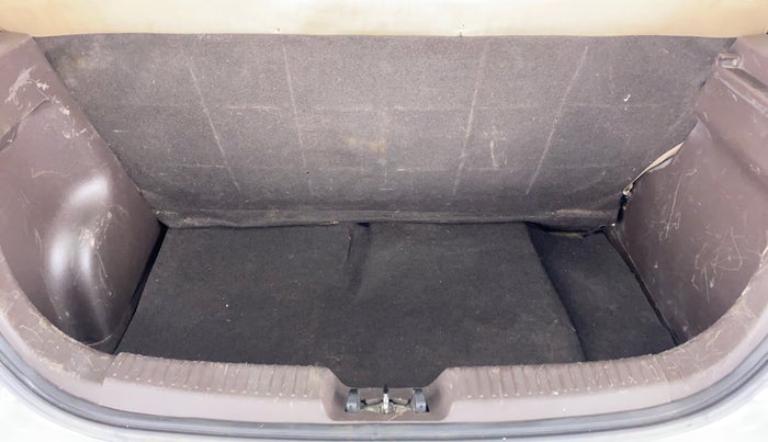 2009 Hyundai i10 ERA 1.1 IRDE, Petrol, Manual, 61,520 km, Boot Inside