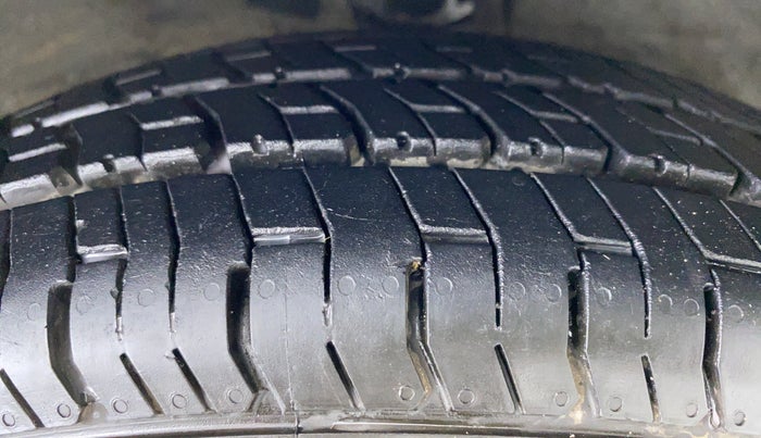 2009 Hyundai i10 ERA 1.1 IRDE, Petrol, Manual, 61,520 km, Right Front Tyre Tread