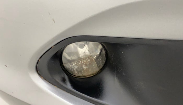 2017 Maruti Baleno ZETA PETROL 1.2, Petrol, Manual, 34,933 km, Right fog light - Minor damage