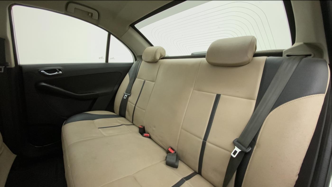 2015 Tata Zest XT QUADRAJET 90PS, Diesel, Manual, 72,219 km, Right Side Rear Door Cabin