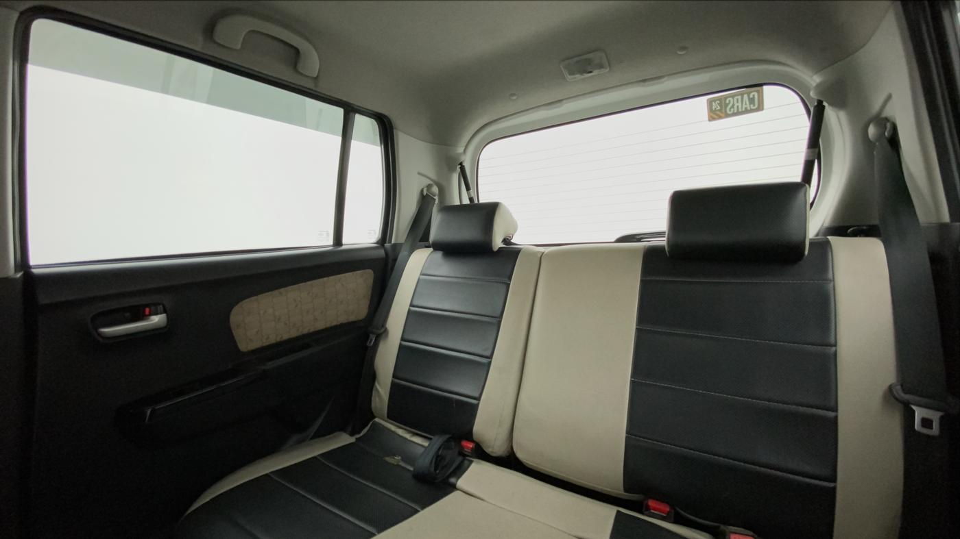 2017 Maruti Wagon R 1.0 VXI (O) AMT, Petrol, Automatic, 70,934 km, Right Side Rear Door Cabin