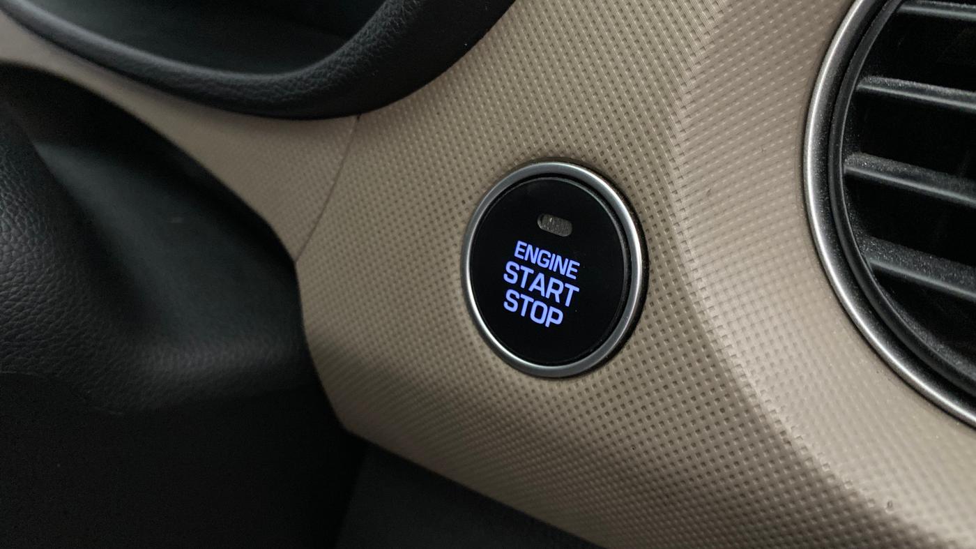2013 Hyundai Grand i10 SPORTZ 1.2 KAPPA VTVT, Petrol, Manual, 81,396 km, Keyless Start/ Stop Button