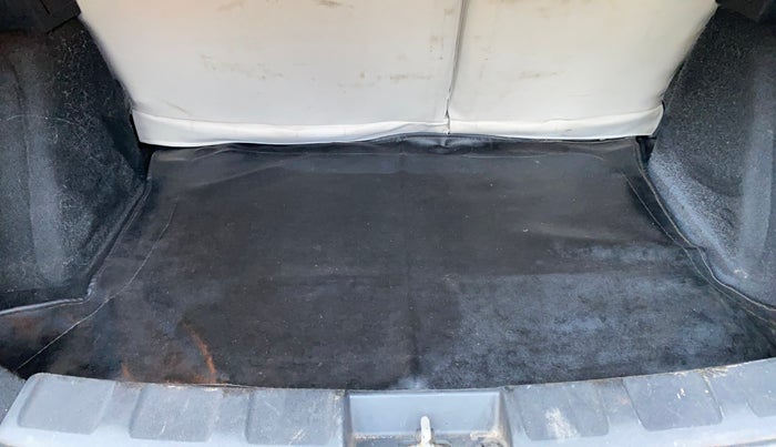 2018 Tata NEXON XZ PLUS PETROL DUAL TONE, Petrol, Manual, 86,988 km, Boot Inside