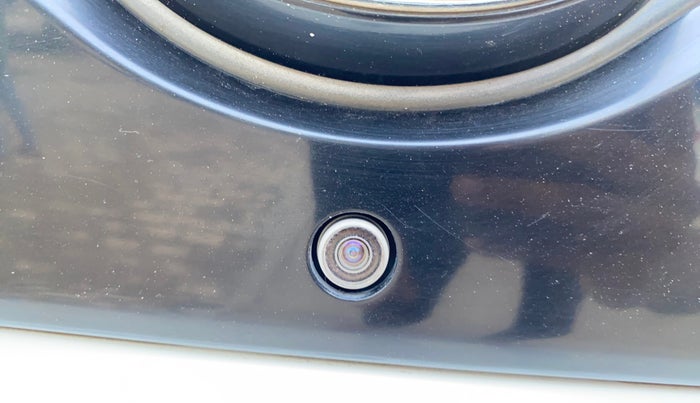 2018 Tata NEXON XZ PLUS PETROL DUAL TONE, Petrol, Manual, 86,988 km, Parking Camera