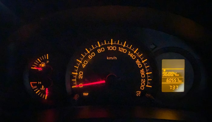 2017 Maruti Swift LXI (O), Petrol, Manual, 96,882 km, Odometer Image