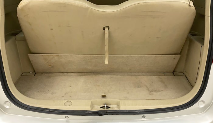 2014 Maruti Ertiga VXI ABS, Petrol, Manual, 50,906 km, Boot Inside