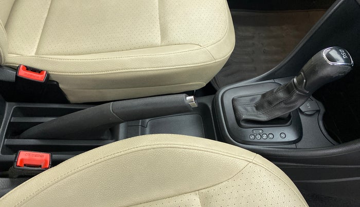2018 Skoda Rapid Style 1.5 TDI AT, Diesel, Automatic, 82,091 km, Gear Lever